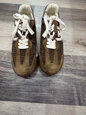Sam Edelman Brown & White Women's Sneakers